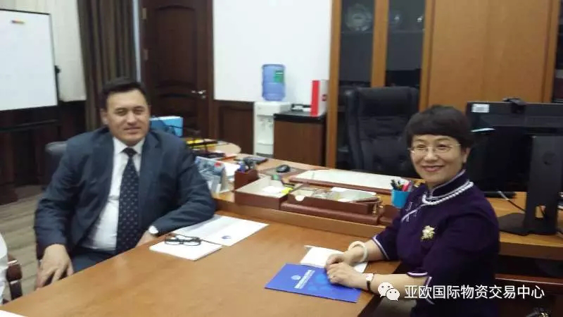 1575966448770095276.png q8.png