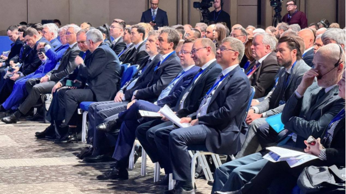 1744767715778061334.png image.png