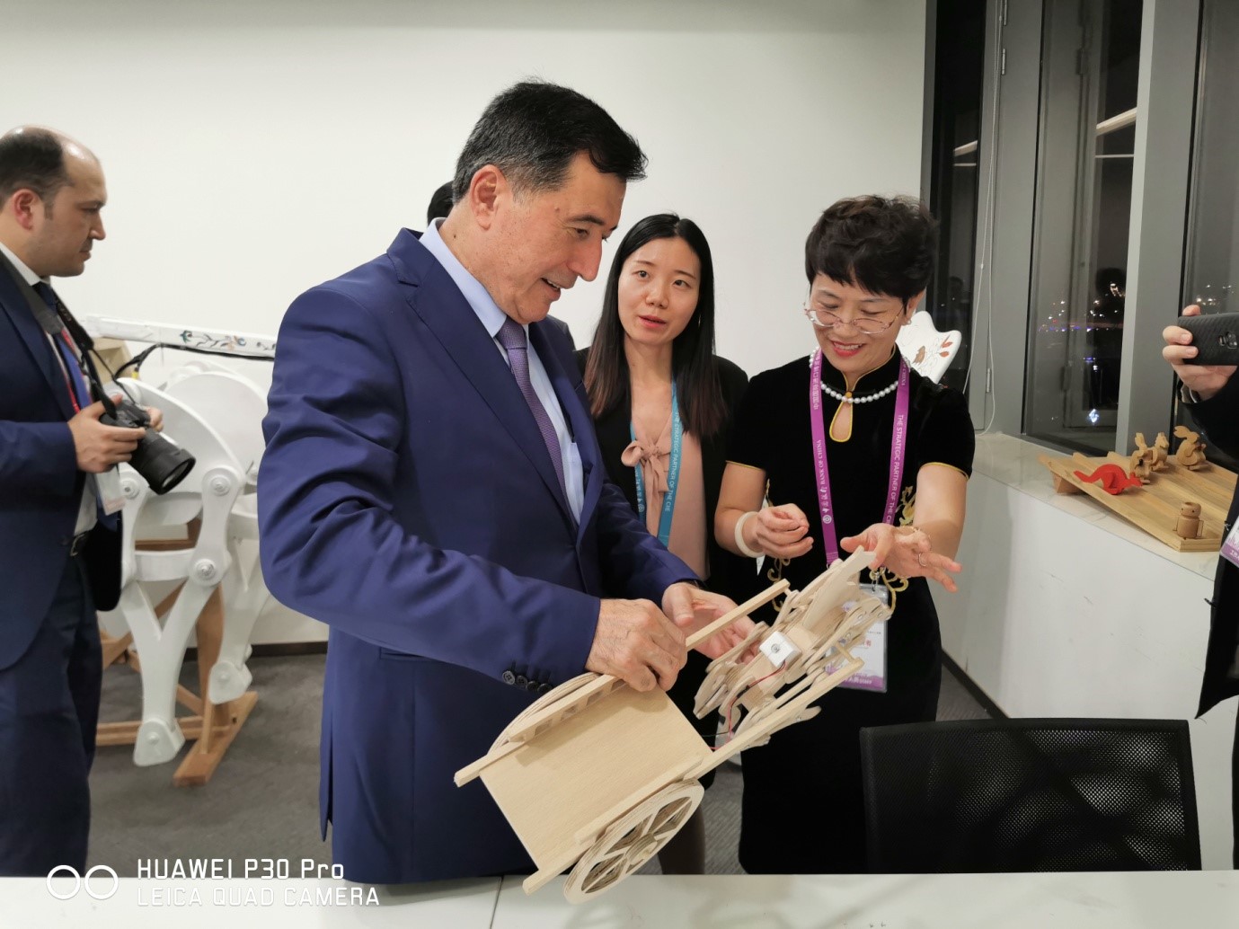 1574999022372062923.jpg p20191111_4.jpg